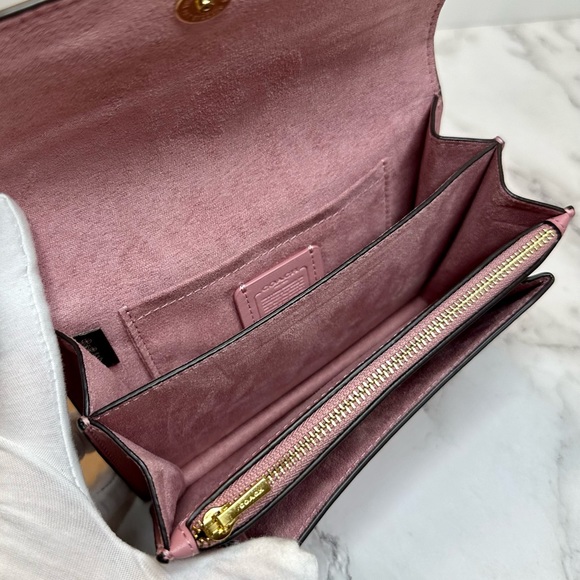 EUC Coach Linear Quilted Pink Nappa Leather 2 Way Belt Bag Crossbody - Picture 14 of 17